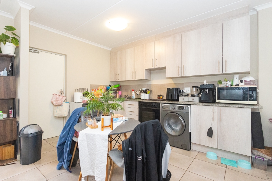 2 Bedroom Property for Sale in Protea Heights Western Cape
